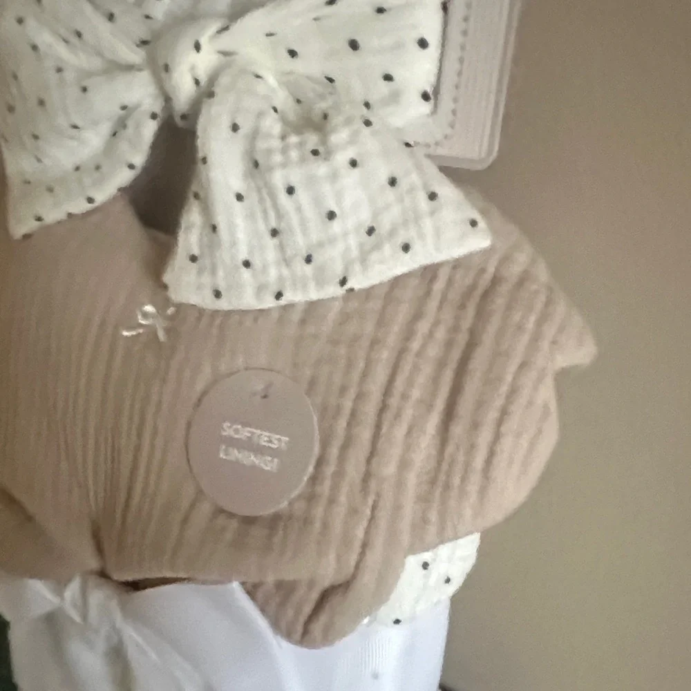 Bobini Baby Headband Bib & Blanket Ivory Beige Polk a Dot Set NEW!